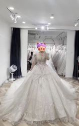 -予白婚纱礼服馆