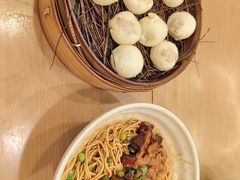 -佬钱湾仔(衣裳街店)