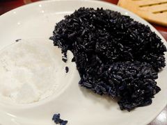 特色乌米饭-竹乡人家大鱼头(南山竹海店)