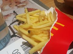 -必胜客(尹山湖歌林公园店)