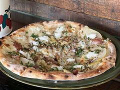 -Gather pizza