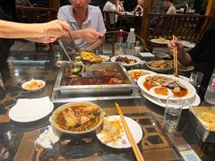 -张大胡子鱼头火锅酒楼(长益路店)