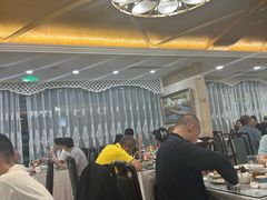 -汗腾格里·风味餐厅(新疆驻京办店)