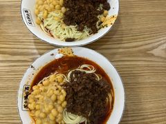 -花市豌杂面(民生路店)