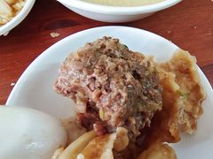 -宝瑞门钉肉饼店