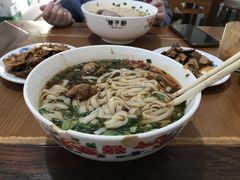 -矮子粉店1985·长沙米粉(湘春路店)
