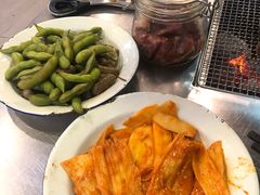 -马路牙子烧烤音乐酒馆(望京店)