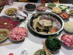 -岗上渣渣老火锅(两路口店)