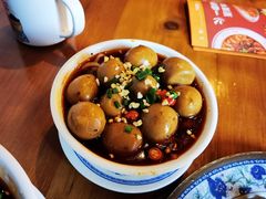-炉小二铜锅牛蛙•川湘菜(三里屯店)