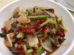 -红色湘菜馆(春风店)