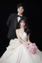 -青禾蒙娜丽莎婚纱摄影(武汉总店)
