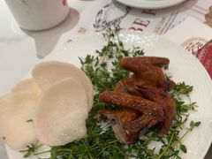 秘制脆皮乳鸽-避风塘·金牌店·夜宵(金玉兰店)