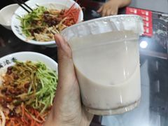 -牛一嘴·兰州牛肉面·大盘鸡(财富中心店)