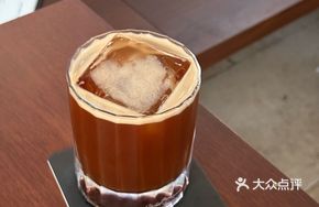 Preserved Plum Earl Grey