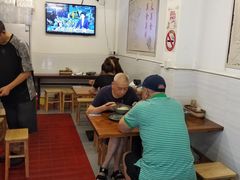 大堂-九斤黄三黄鸡专卖店