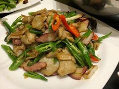 腊味炒苕粉皮-沙龙宴(夷陵广场店)