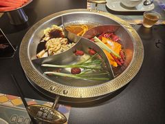 -廖掌柜·重庆鲜货火锅(上海首店)