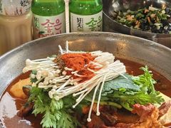 -喇喇排骨火锅·传统韩式脊骨汤(望京西园总店)