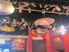 -老街烧烤大排档·地道湖北菜·龙虾馆(汉口火车站店)