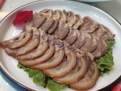 -鹊华居·地道鲁菜·海鲜·融合味(大明湖店)