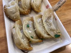 -小姜锅贴(凤凰街店)