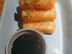 -蜜桃餐厅·伴山(湖滨商业街店)