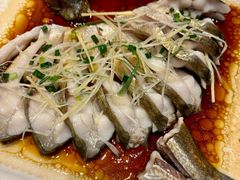 清蒸武昌鱼-莲餐厅·湖北菜·藕汤是头牌(愚园路店)