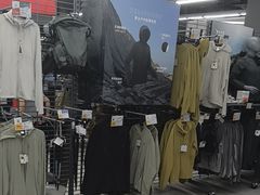 -迪卡侬(蓬江万达店)