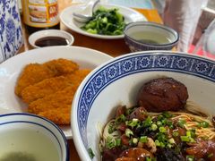 -沪西老弄堂面馆(定西路店)