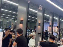 点击看大图 -藤野造型烫发染发