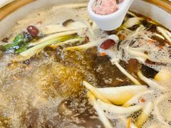 -土连锅·现熬养生汤锅(梁家巷店)