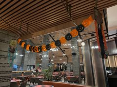-WOLFGANG PUCK KITCHEN & BAR(迪士尼小镇店)