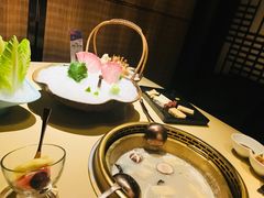 -余欢领鲜火锅(新街口店)