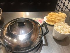 -胡须佬鸡煲四季火锅店(石厦西村直营店)