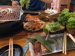 -合易泓烤肉·海肠捞饭(火车站店)