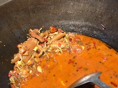 -袁小二大东北铁锅炖(吉祥村总部)