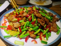 -小三峡食府(西五路店)
