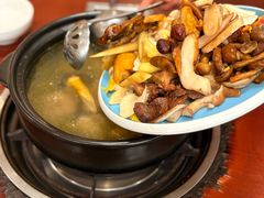 -菌之家·专业纯野生菌火锅·特色炒菌
