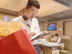 -海底捞火锅(让胡路万达店)