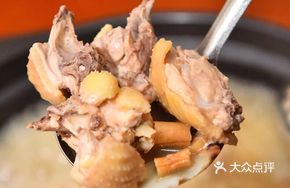 Qingyuan Chicken with Pig's Trotter