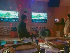 -皇家派对KTV(大润发店)