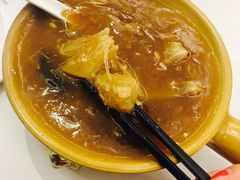 砂锅鱼翅-泰国村酒楼(室内体育馆店)