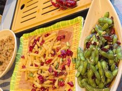 -肥肥虾庄·金牌油焖大虾(杨园滨江时代walk店)