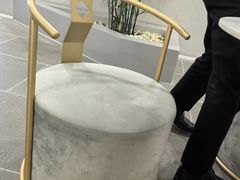-上海宝宁宝马4S店