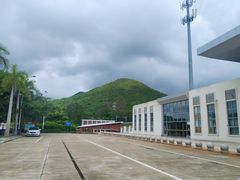 -亚龙湾站