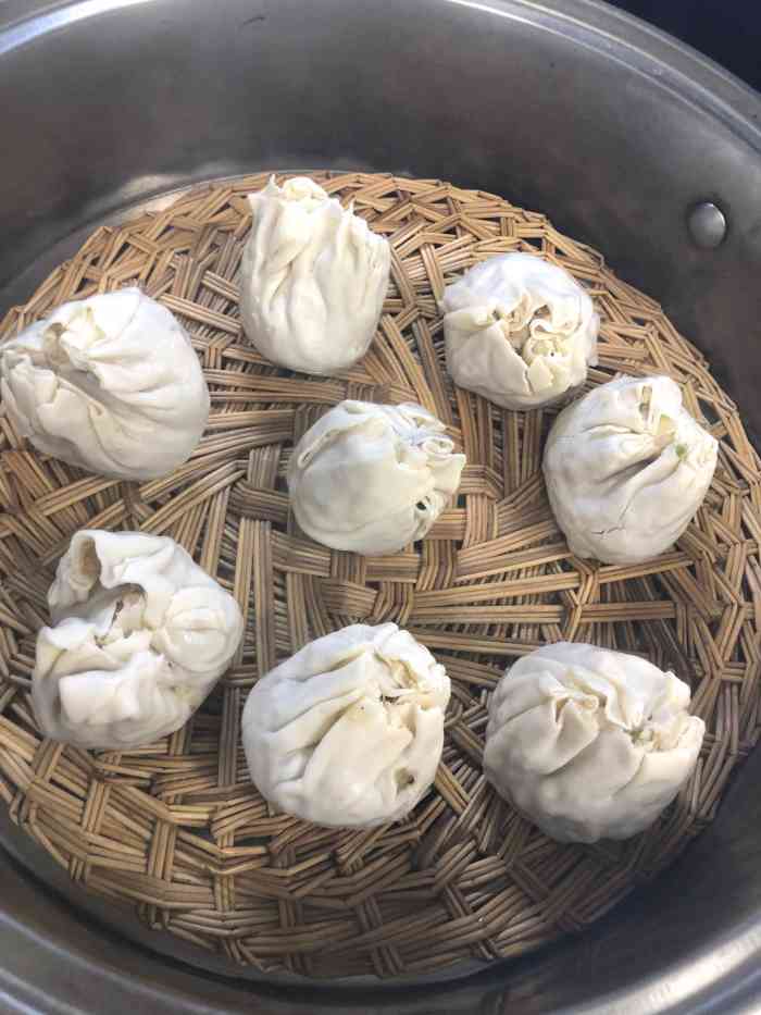 德润福严氏烧麦总店(友谊路总店)-"「香辣牛肉烧麦」必须尝一下招牌