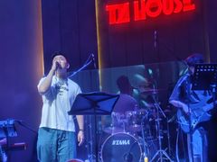 -TZ House音乐现场(来福士中心店)