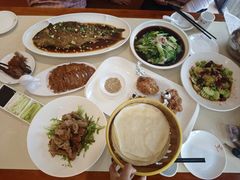 -梅利汴京烤鸭•开封豫菜地标店(铁北街店)