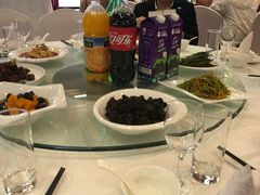 -黄浦江游览十六铺3号码头网红自助餐