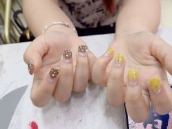 -尤米一站式美甲美睫